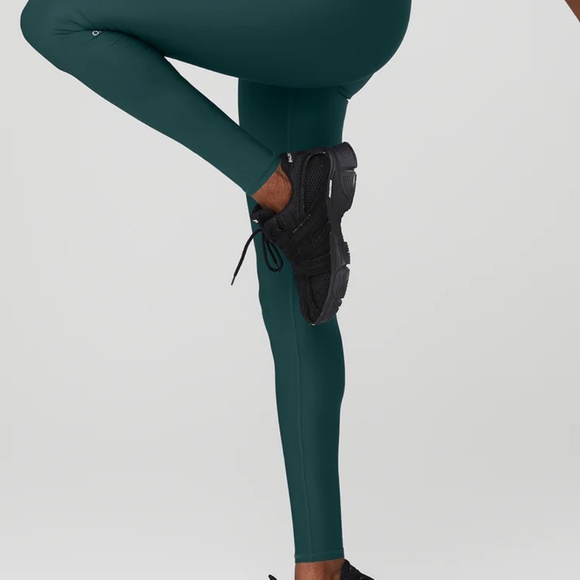 NWOT Alo Yoga High-Waist Airlift Legging - Midnight Green - Picture 1 of 8